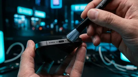 How to Clean a Phone Speaker Grille: Dust, Lint & Debris